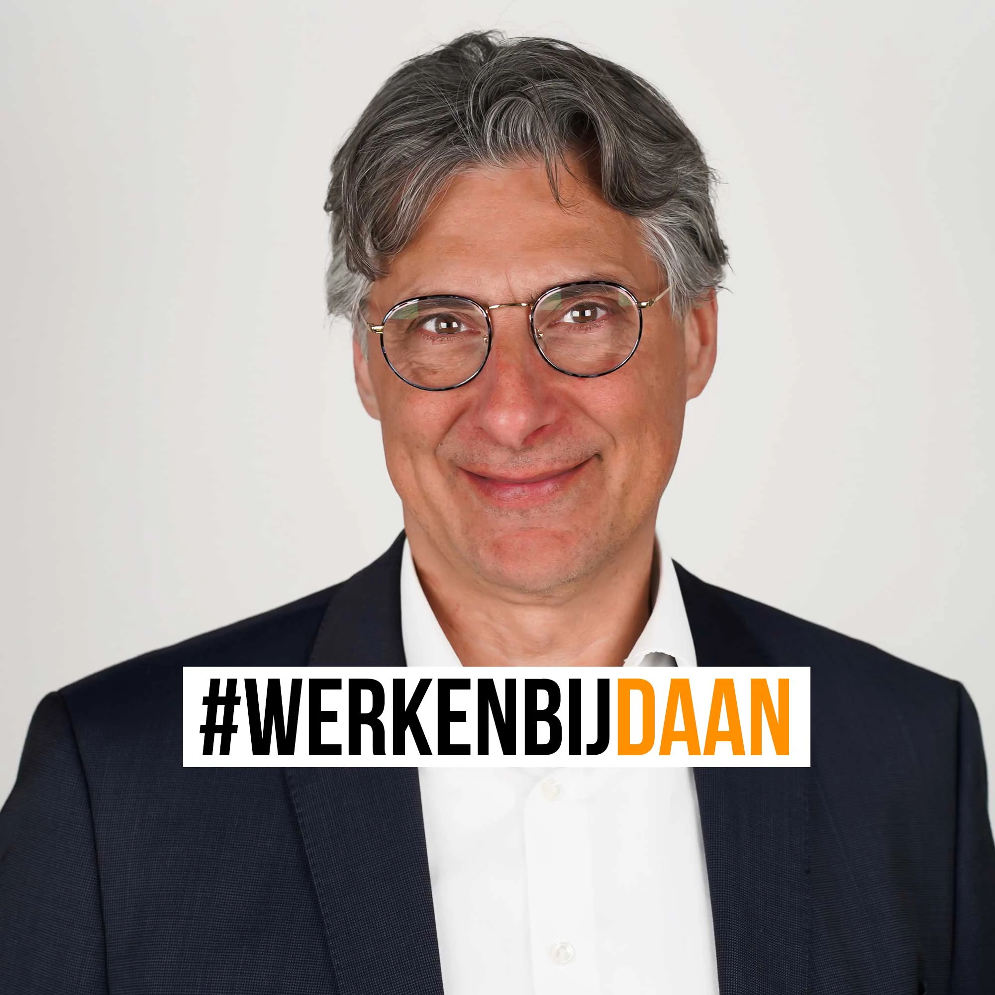 1773662548-Piet-HeinGuit.webp | Vestiging Het Hoofdkantoor