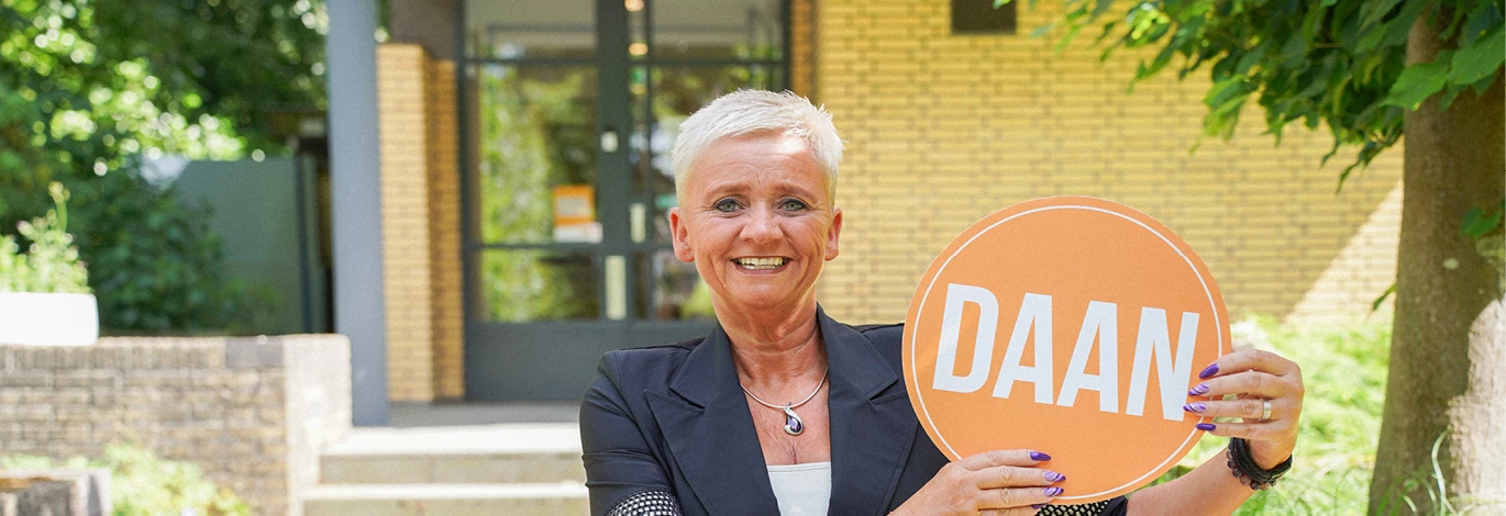 1786007093-Schuldhulpverlener.webp | Ontmoet Daan: Renate – “Mensen in mijn omgeving zeggen weleens gekscherend dat mijn tweede naam 'Daan' is, dat zegt eigenlijk al genoeg”